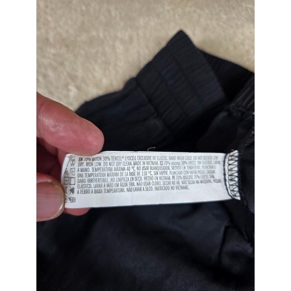 FOREVER 21 Black Elastic Waist Tencel Lyocell Blend Pants Womens Size Small - Picture 3 of 8